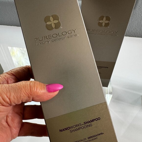 PureOlgoy Nanoworks Shampoo and Conditioner - Picture 1 of 10